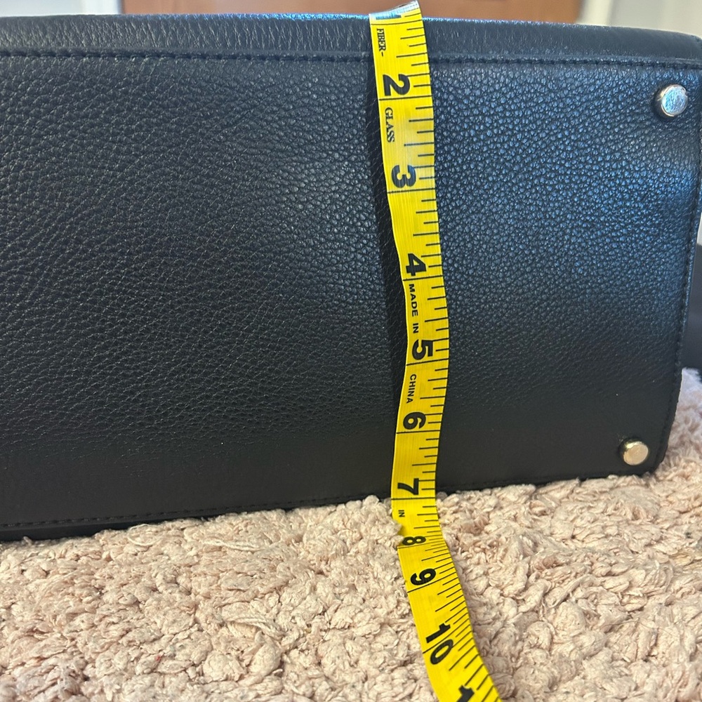 Kate Spade Black and White Satchel with Geometric Design - Picture 3 of 7